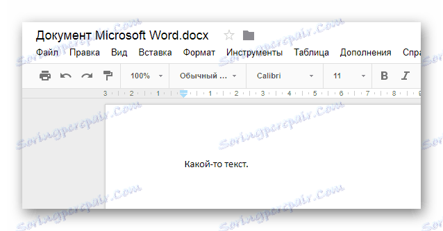 Word dokument v urejevalniku Google Dokumentov na spletnem mestu za shrambo v oblaku v storitvi Google Drive