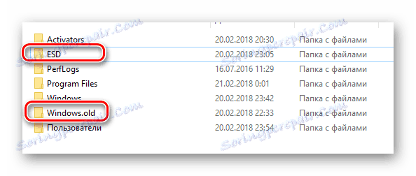 Další složky na systémové jednotce po restartování systému Windows 10
