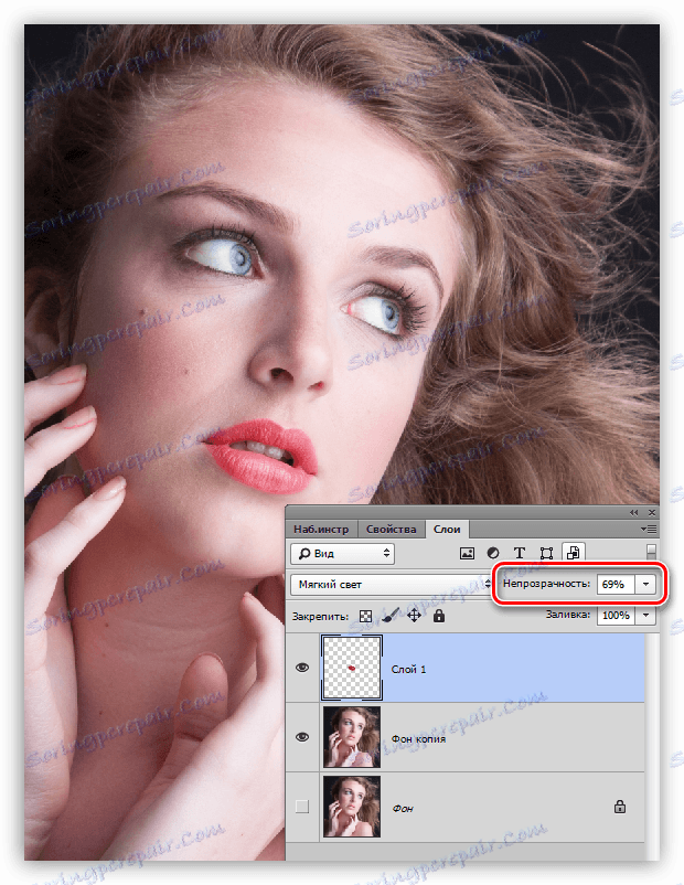 Резултатът от оцветяването на устните в Photoshop