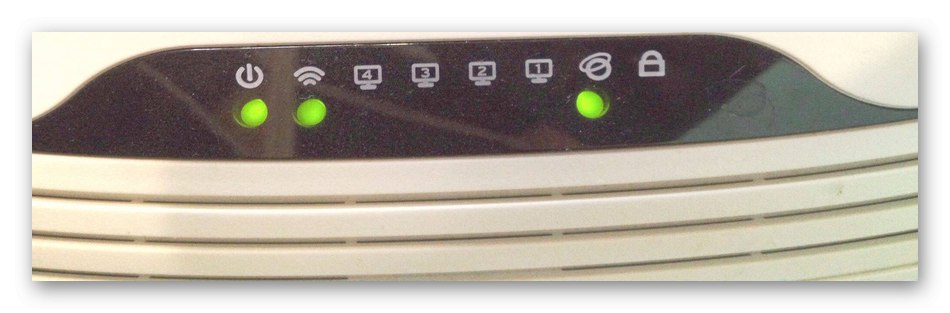 Проверка на светодиодите на рутера TP-Link при свързване към компютър