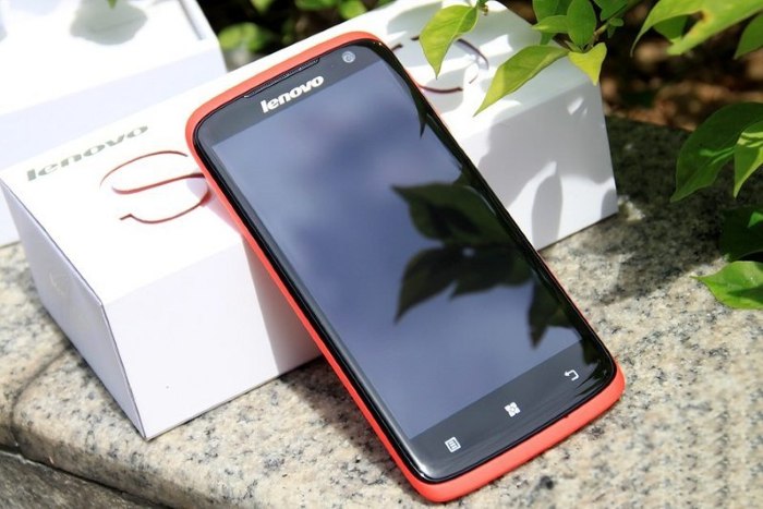 Информация за архивиране на Lenovo S820 от телефона преди мигане