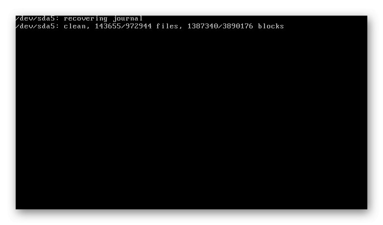 Изчаква се операционната система да се зареди след инсталиране на Linux до Windows 7