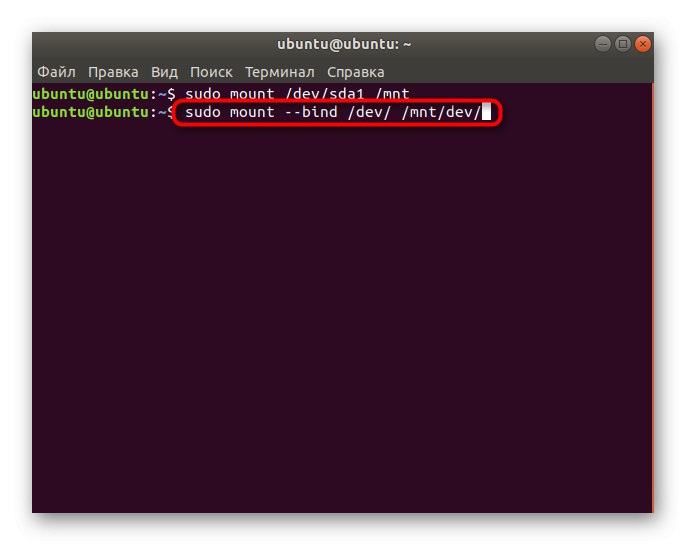 Prvý príkaz na pripojenie oddielu pomocou zavádzača systému Linux