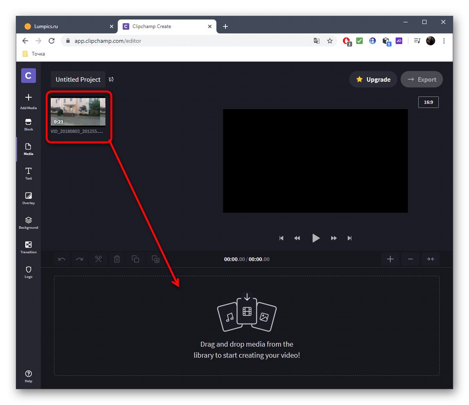 Przenoszenie wideo na oś czasu w celu nałożenia obrazu za pomocą usługi online Clipchamp Create