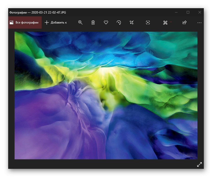 Oglejte si fotografijo iz mape iCloud Photos v računalniku s sistemom Windows 10
