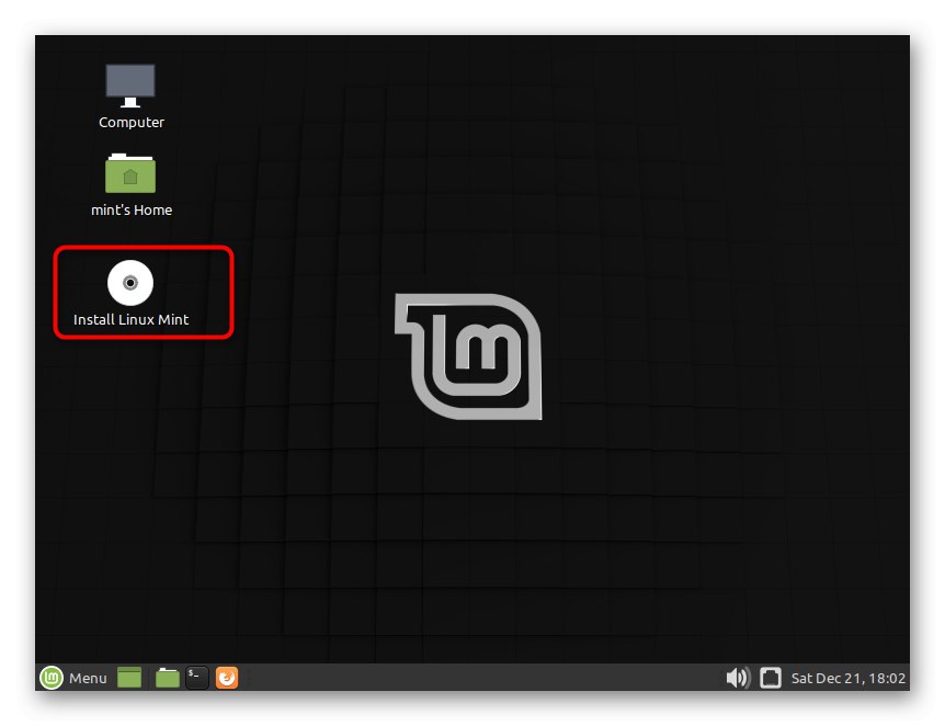 Покретање инсталационог прозора Линук Минт поред Линук Минт