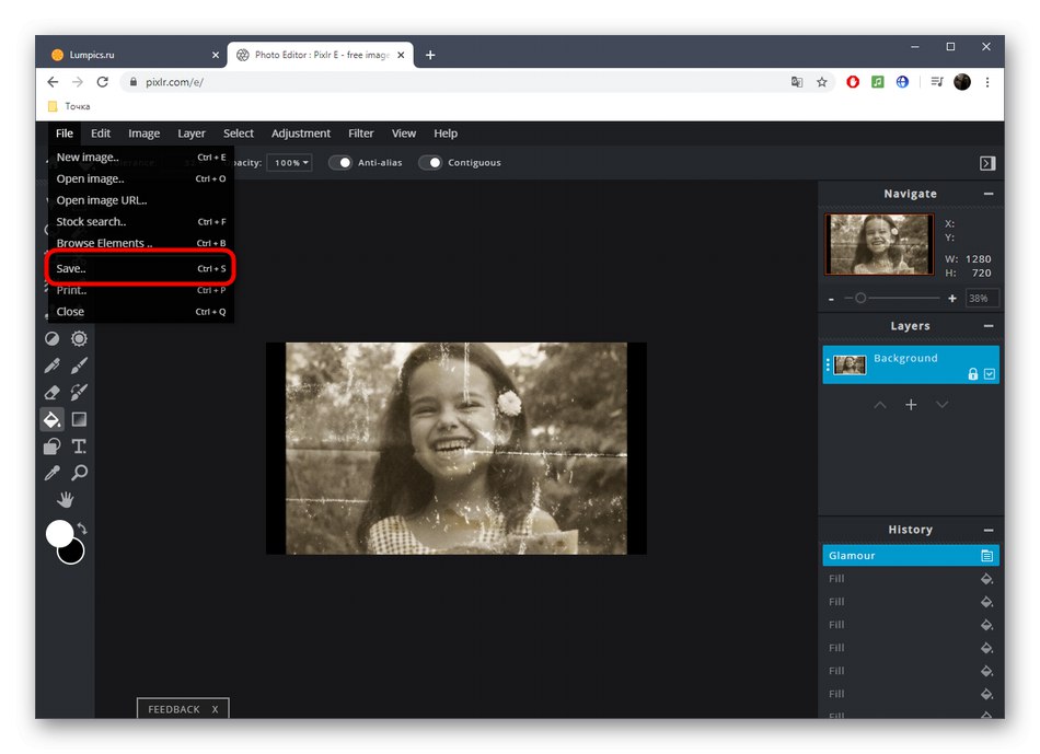 Преминете към запазване на снимката след възстановяване в онлайн услугата PIXLR