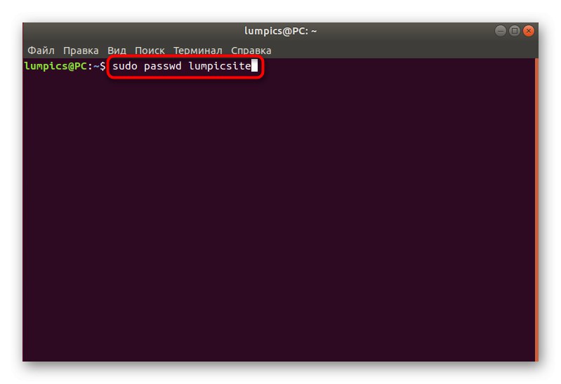 Vnos ukaza za ponastavitev uporabniškega gesla v terminalu Ubuntu