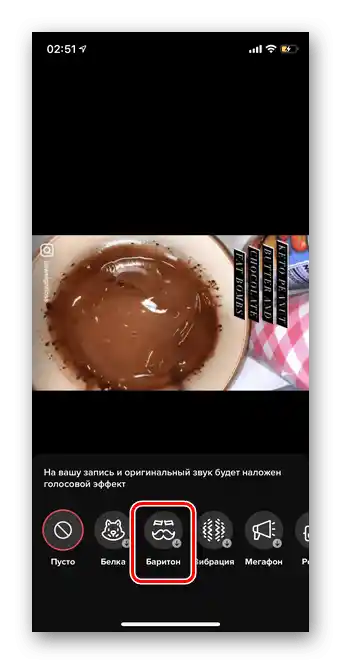 Odabir glasovnih efekata za učitavanje videa na TikTok putem galerije