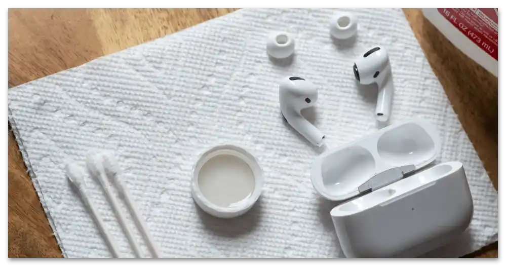 كيف أنظف أيربودز_006